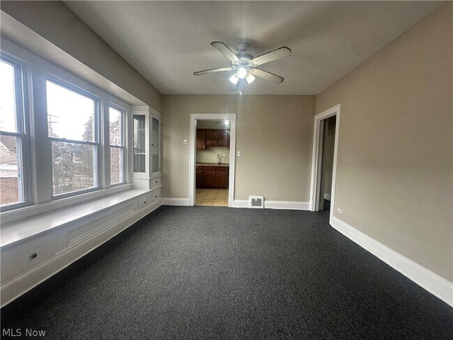 Building Photo - 487 E 149th St