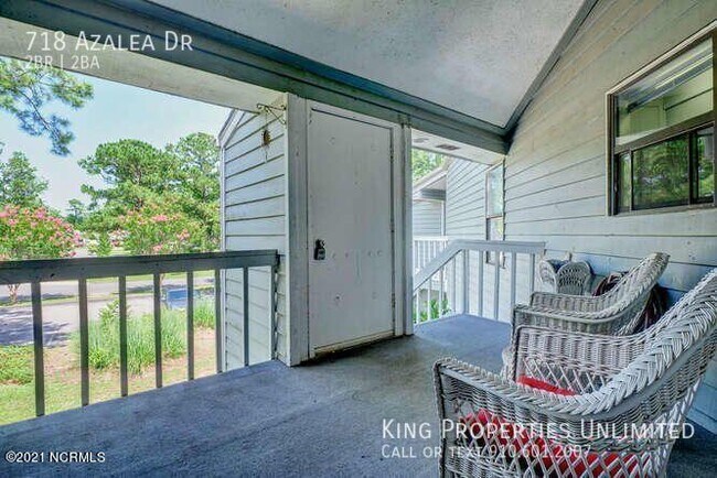 Foto del edificio - 718 Azalea Drive Unit 454