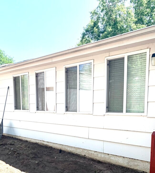 Foto del edificio - 2006 Carlton Ave