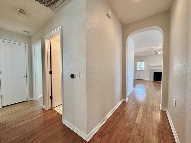 Building Photo - 5225 Tower Trail