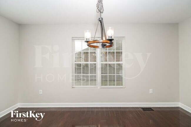 Foto del edificio - 1202 Sagewood Ln