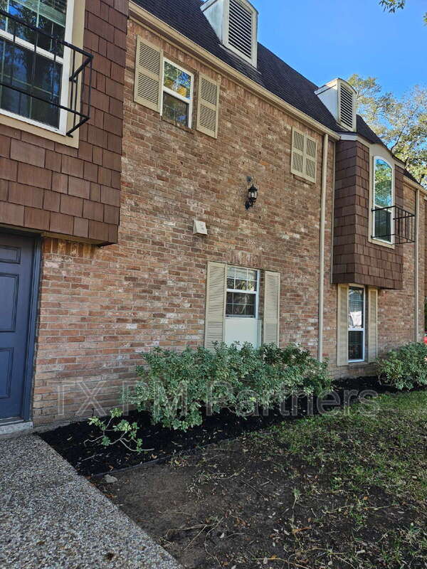 Foto del edificio - 500 N Post Oak Ln