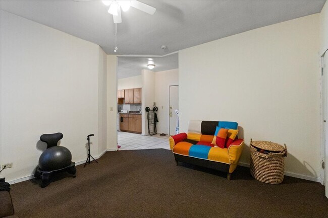 Foto del edificio - 5020 S Blackstone Ave