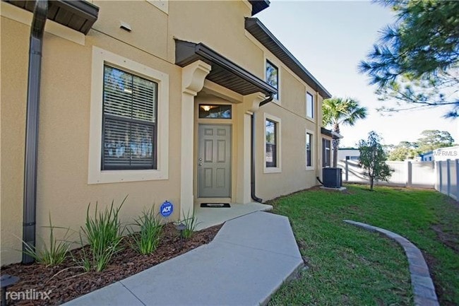 Building Photo - 3 br, 2.5 bath Townhome - 5142 Bay Isle Cir