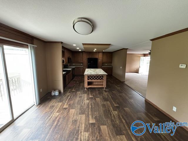 Foto del edificio - 21651 Holt Rd
