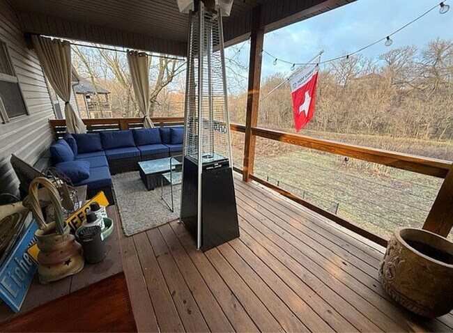 Foto del edificio - 3266 Springhill Ave