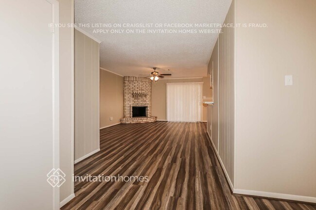 Building Photo - 8322 Autumn Willow Dr