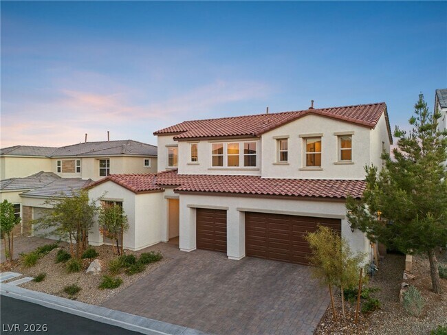 Building Photo - 10125 Sequoia Glen Ave