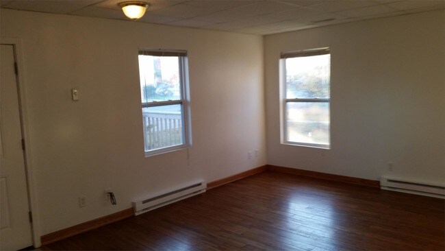 Foto del edificio - 1221 Bemidji Ave N