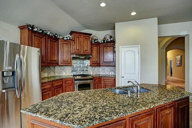 Foto del edificio - 13312 Highland Lake Ln