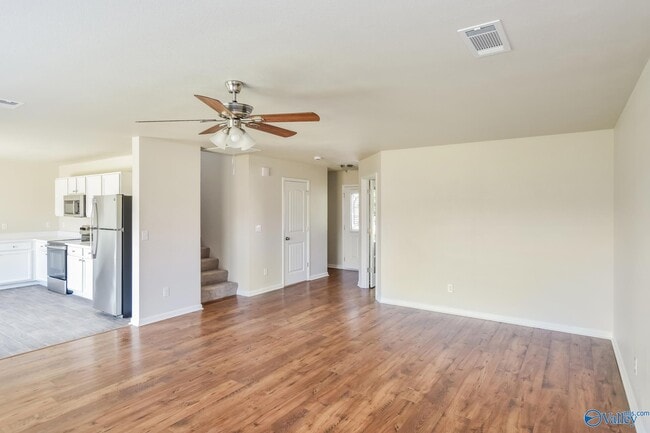 Foto del edificio - 123 Fire Fly Ln