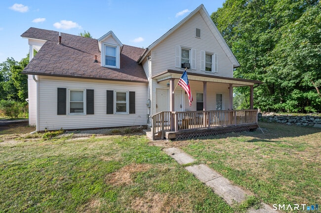 Building Photo - 26 Monroe St