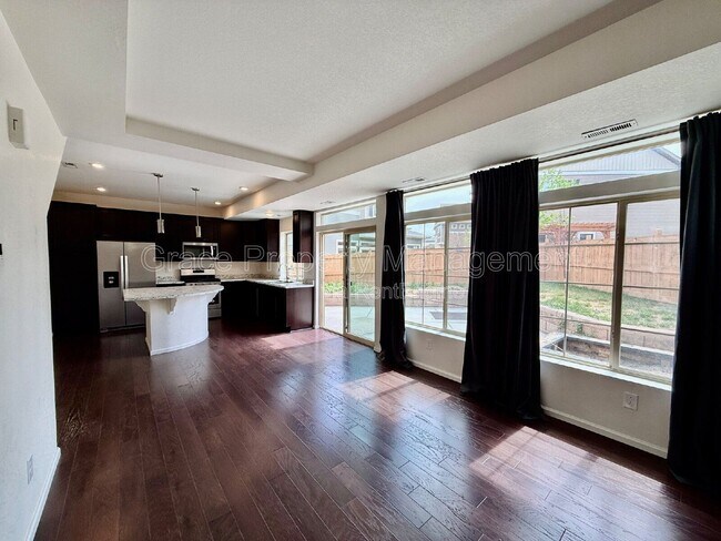 Foto del edificio - 10569 Waco St