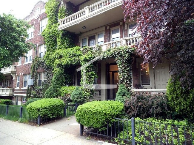 Photo - No Brokers Fee, Large Unit in Allston, Balcony, On-Site Maintenance, Laundry, heat, Hot Water Inc... Apartment