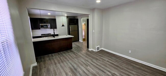 Foto del edificio - 2158 Murray Hill Rd