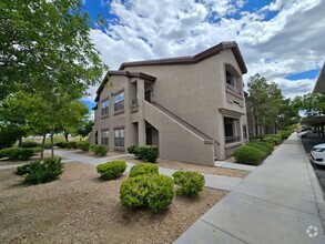 Building Photo - 8250 N Grand Canyon Dr