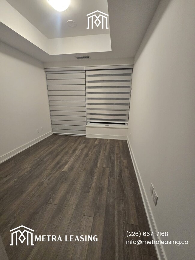 Photo du bâtiment - 3 BED - 2 BATH - SCARBOROUGH - CONDO