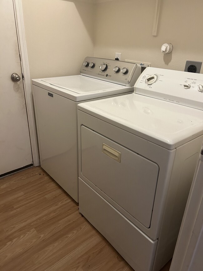 Foto del edificio - 210 Bailey Loop