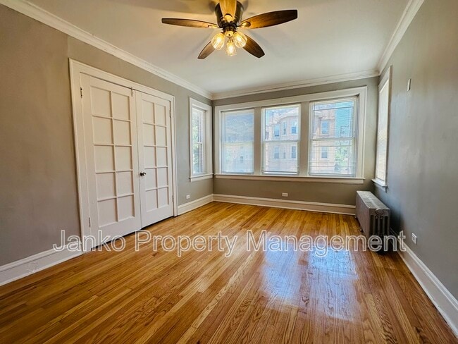 Building Photo - 644 N Mayfield Ave