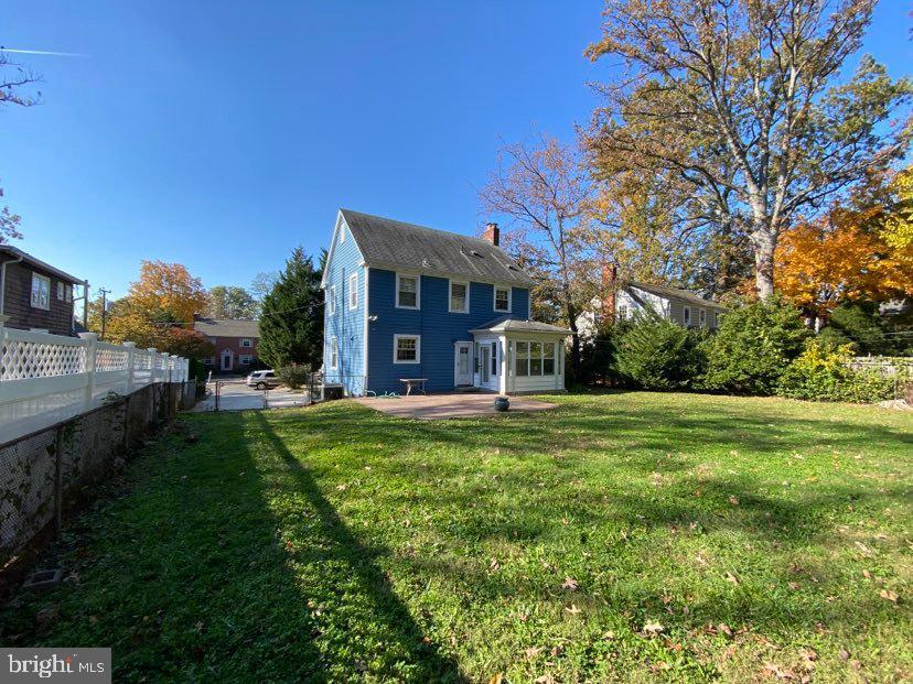 Primary Photo - 1407 N Glebe Rd