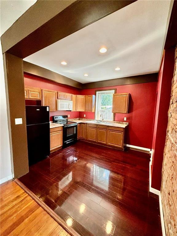 Foto del edificio - 77 W Laurel St