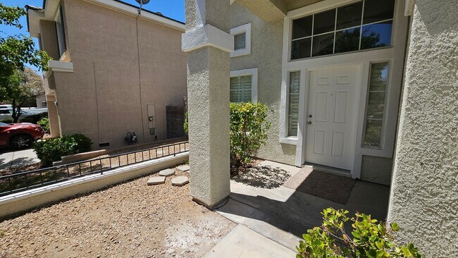 Foto del edificio - ADORABLE HOME IN SUMMERLIN!!!