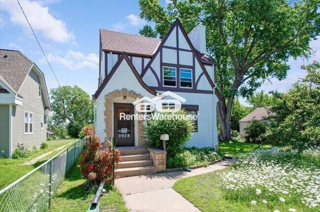 Building Photo - 3938 N Lyndale Ave