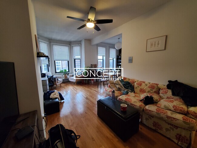 Foto del edificio - 23 Cortes St