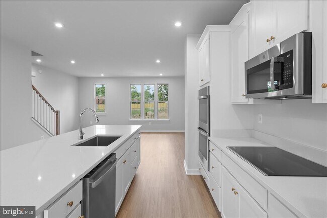 Building Photo - 208 Chianti Ter SE