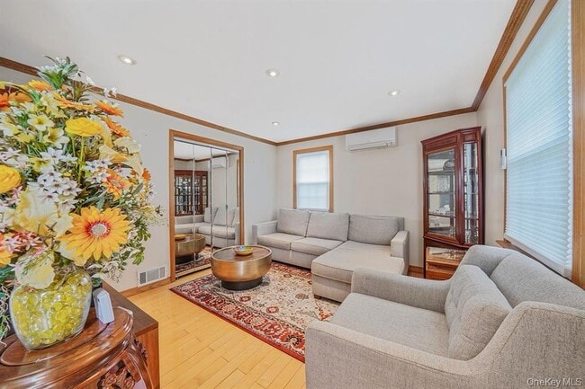 Building Photo - 508 Chamberlin St