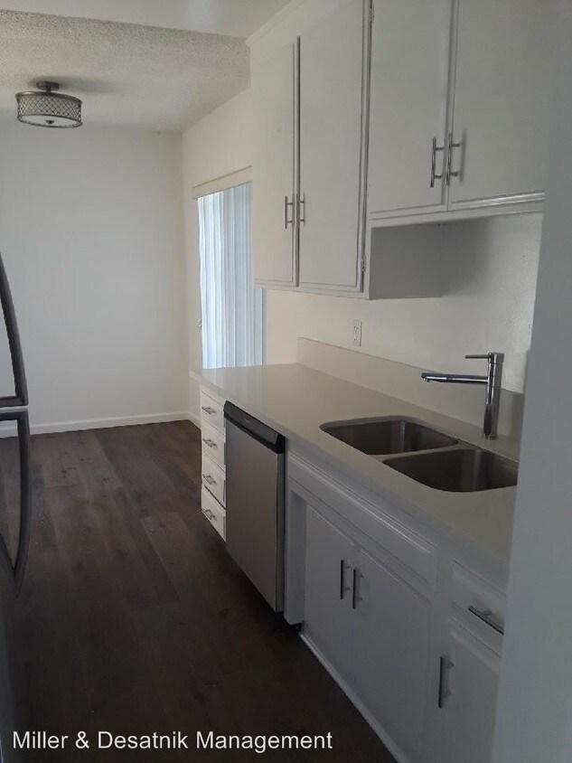 Foto principal - 1640 Armacost Ave