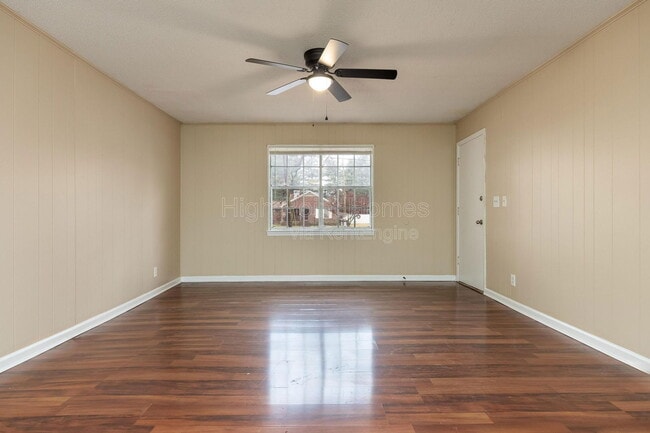 Building Photo - 125 Swafford Rd