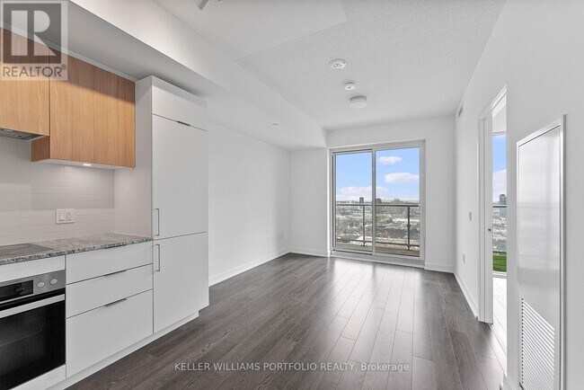 Photo du bâtiment - 50 O'Neill Rd