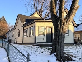 Building Photo - 1835 Applegate St