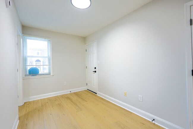 Building Photo - Charming 3 BR/1 BA Apartment in Trinidad!