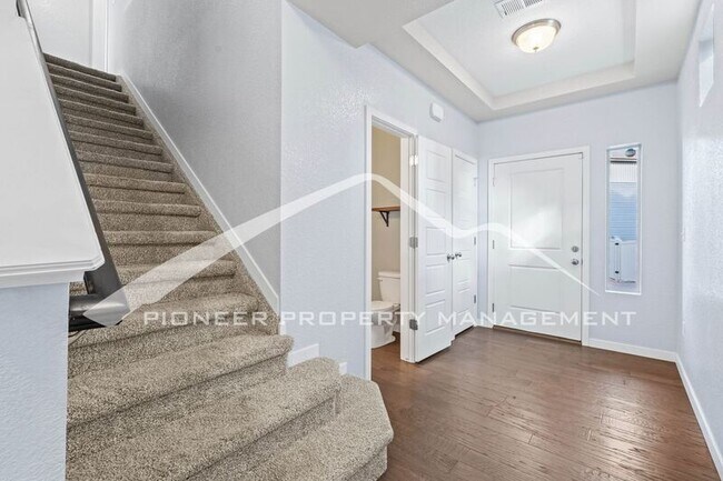 Foto del edificio - 6684 Thicket Pass Ln