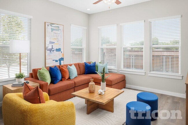 Foto del edificio - 3019 Songbird Ln