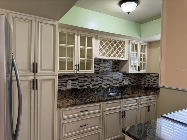 Foto del edificio - 1316 Mill Creek Pl