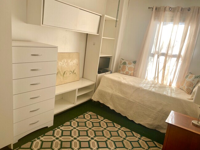 Sleeping/Living Area - 13 Landis Ct