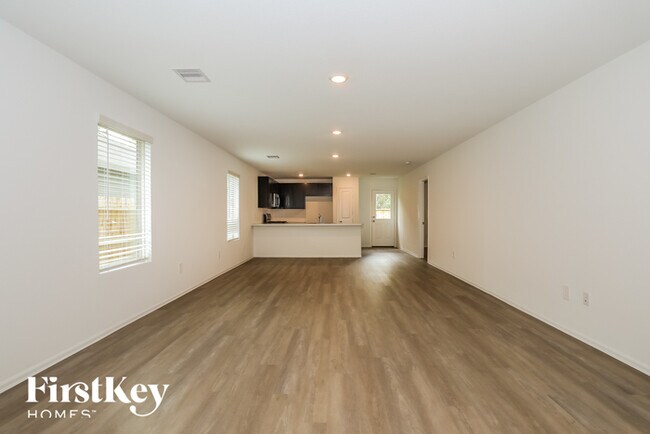 Foto del edificio - 1219 Silver Fir Ct