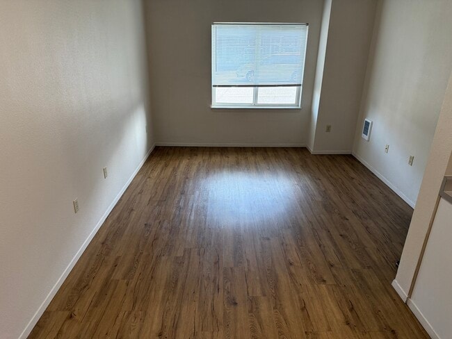 Living - Rose City Center Apartments - 55 and Over