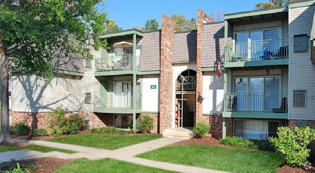 Building Photo - Merrimac Crossing Apartment Homes