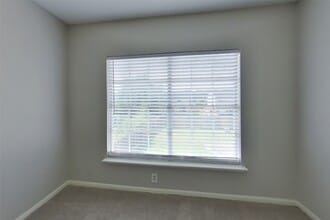 Building Photo - 3115 Granite Lake Dr