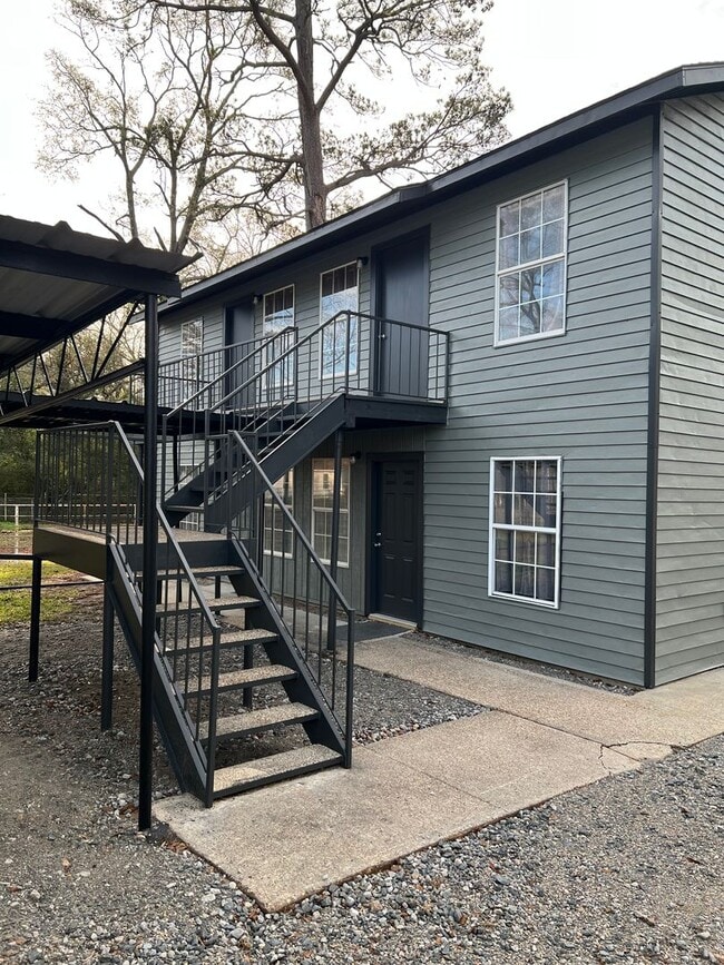 Foto del edificio - ** 2BED/2BATH Remodeled Suburban Apt. **