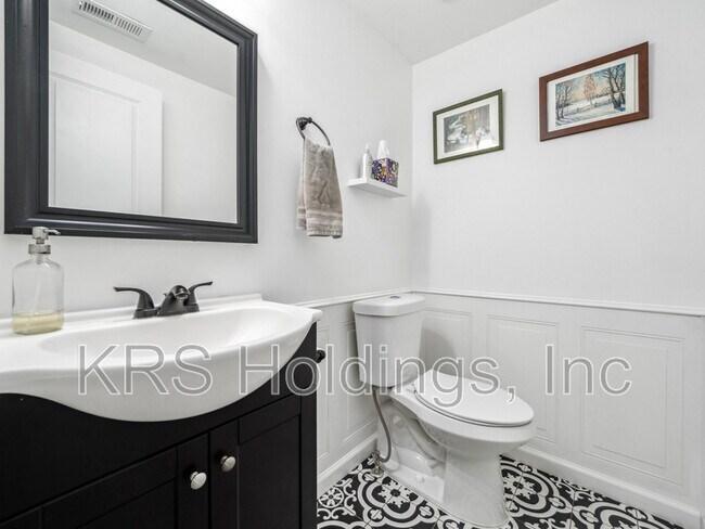 Foto del edificio - 1413 Battery Dr