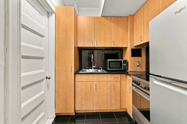 Foto del edificio - 21 Beacon St