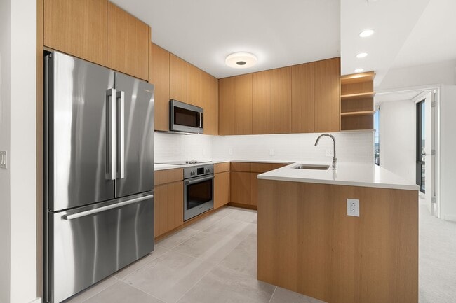 Building Photo - High-Floor Corner 2BR/2BA/2PK | Floor-to-C...
