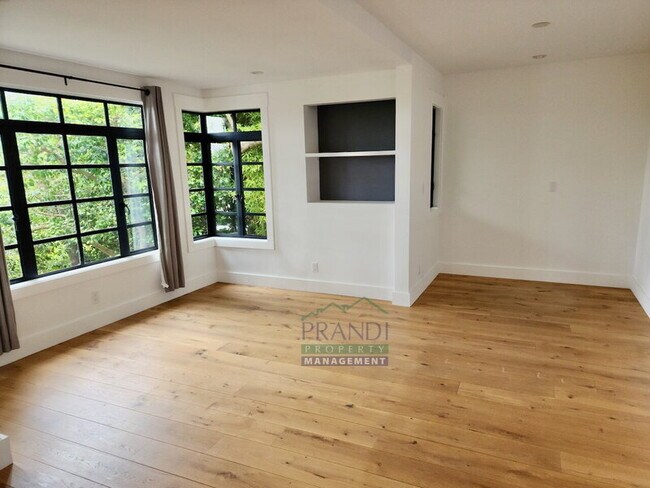 Foto del edificio - 263 Glen Dr