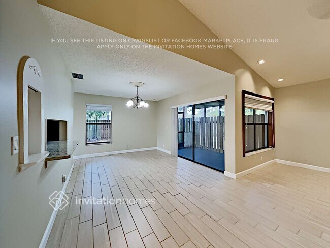 Building Photo - 40 Birch Dr