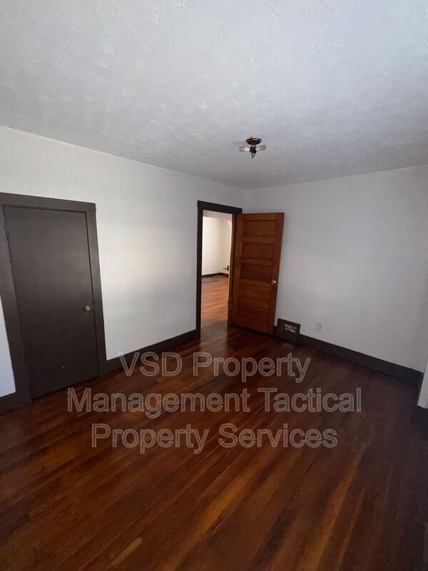 Foto del edificio - 2907 Oakwood Ave